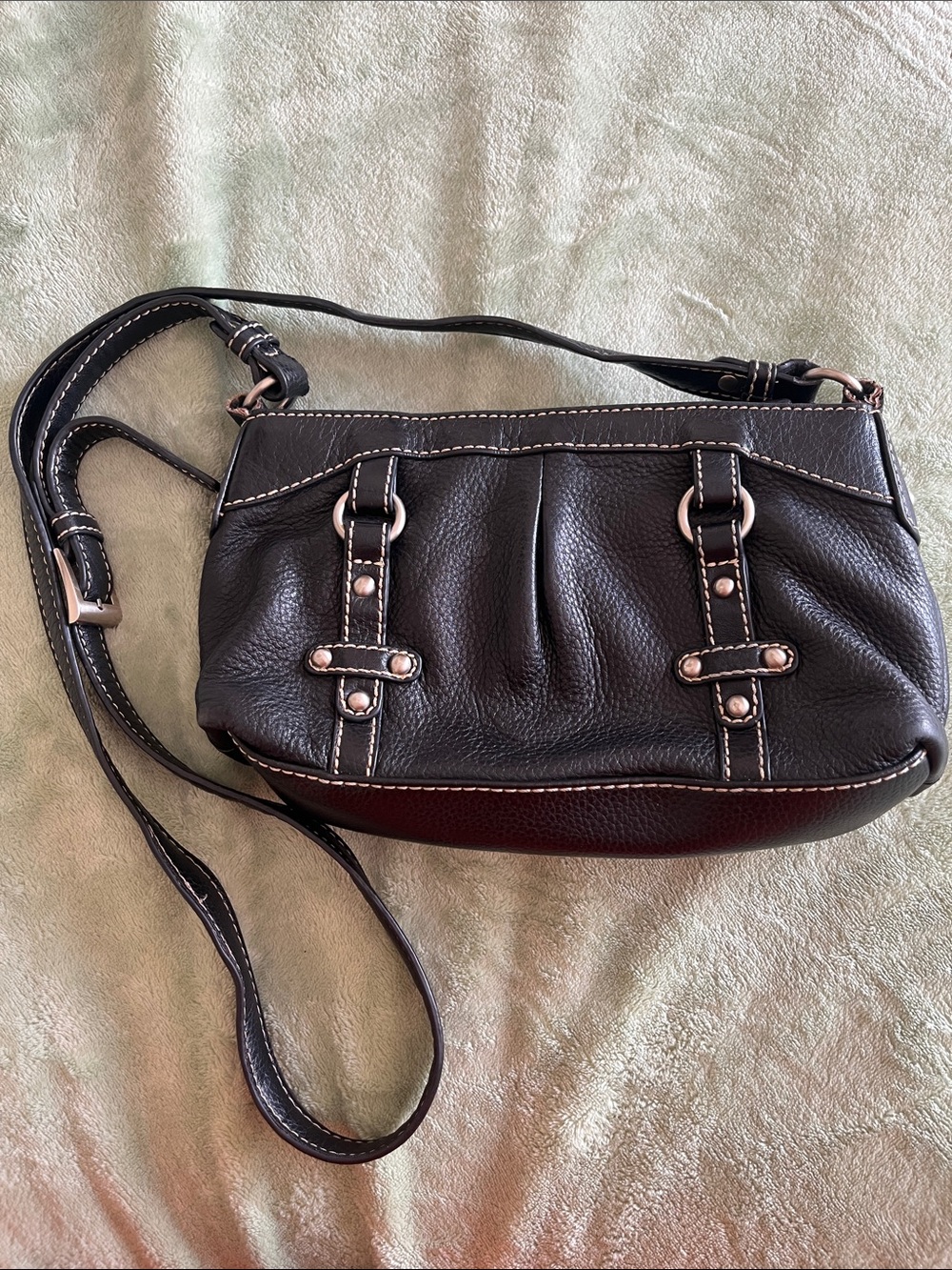Coldwater Creek Black Leather Crossbody with Contrast Stitching